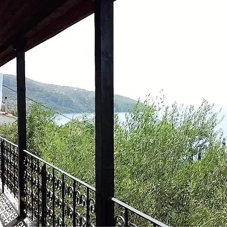 Santova'S Apartment Апартаменты Kitriai